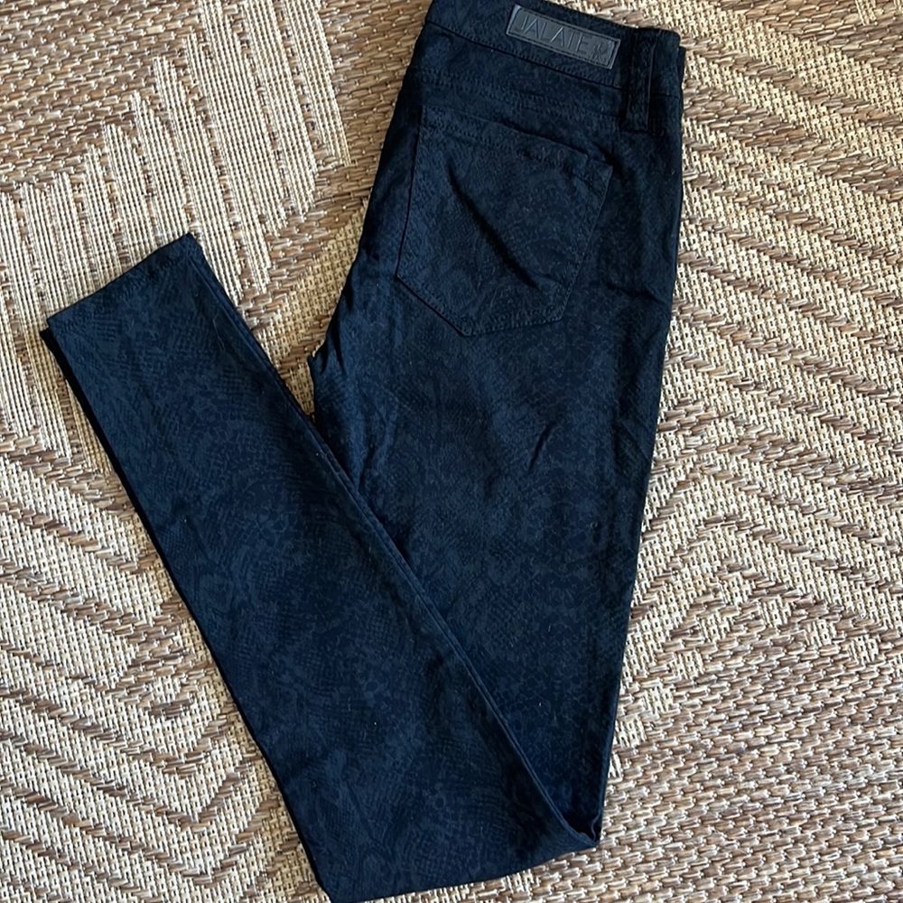 Size 3 black skinny jeans